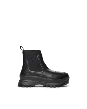 Trace Chelsea Boots